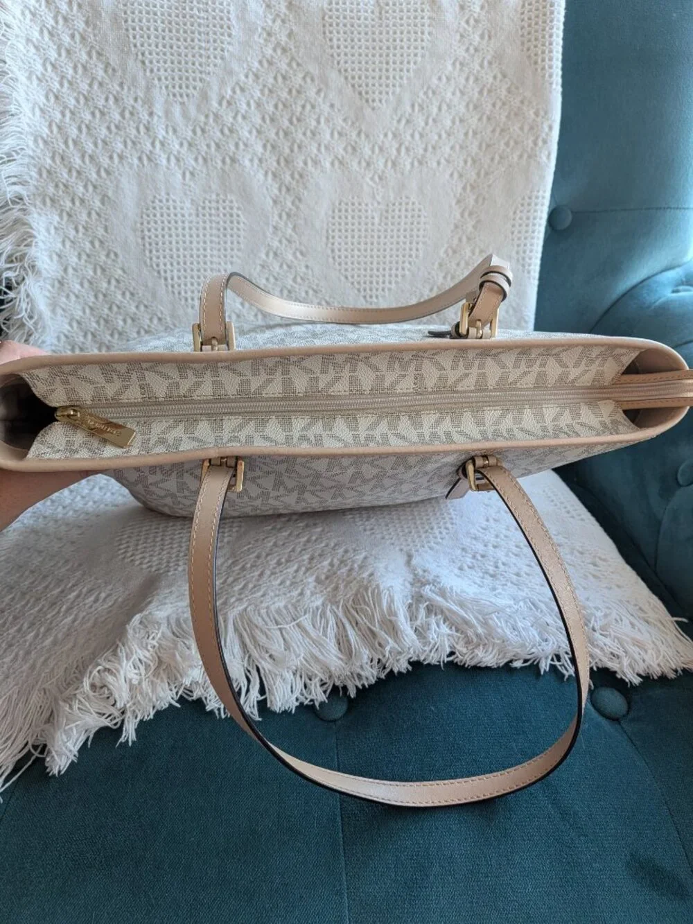 Michael Kors Signature Logo Tote